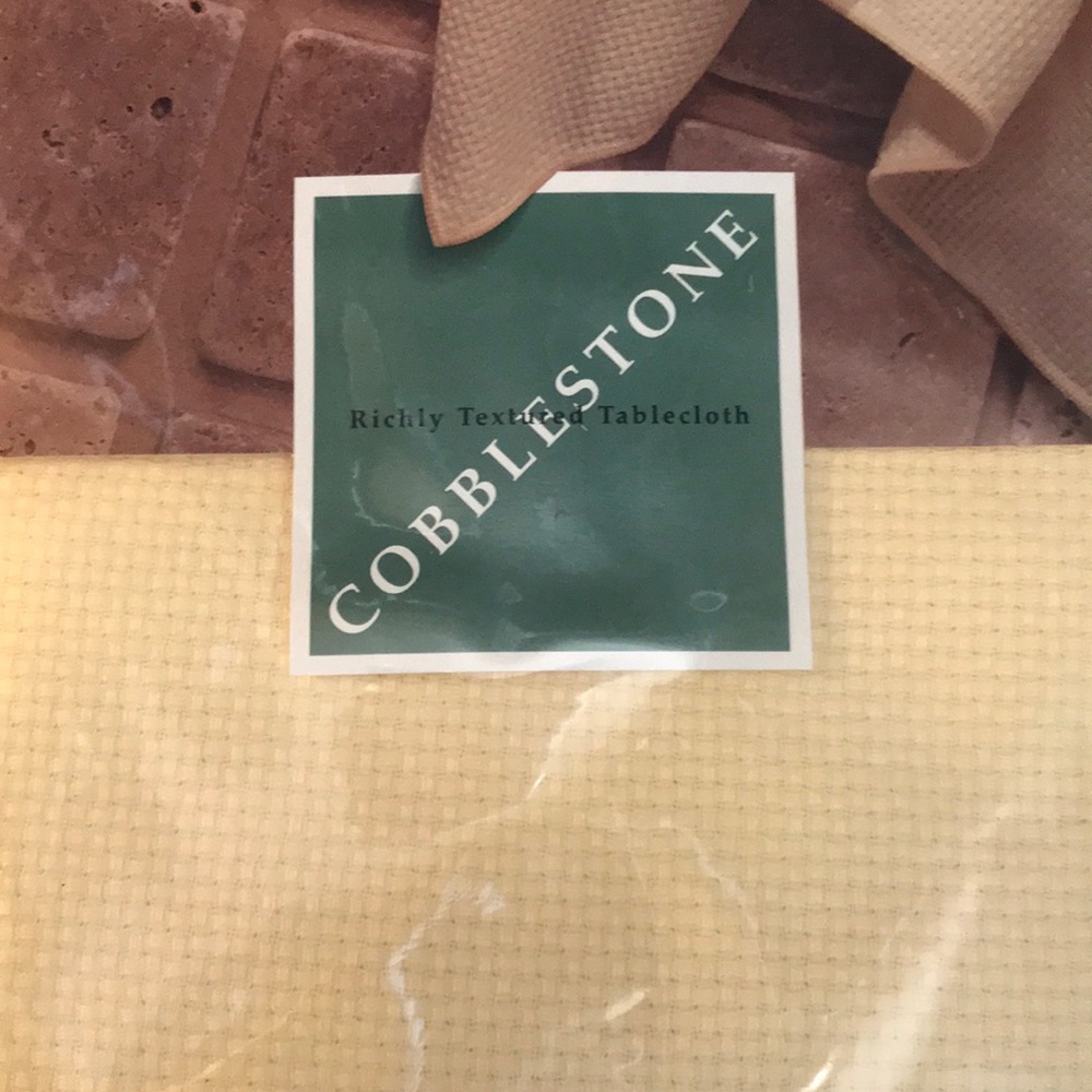 Cobblestone Tablecloth